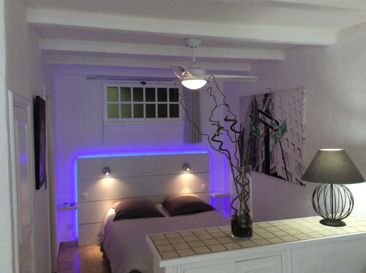 89 Le Grand Pin Apartamento Sainte-Maxime Exterior foto